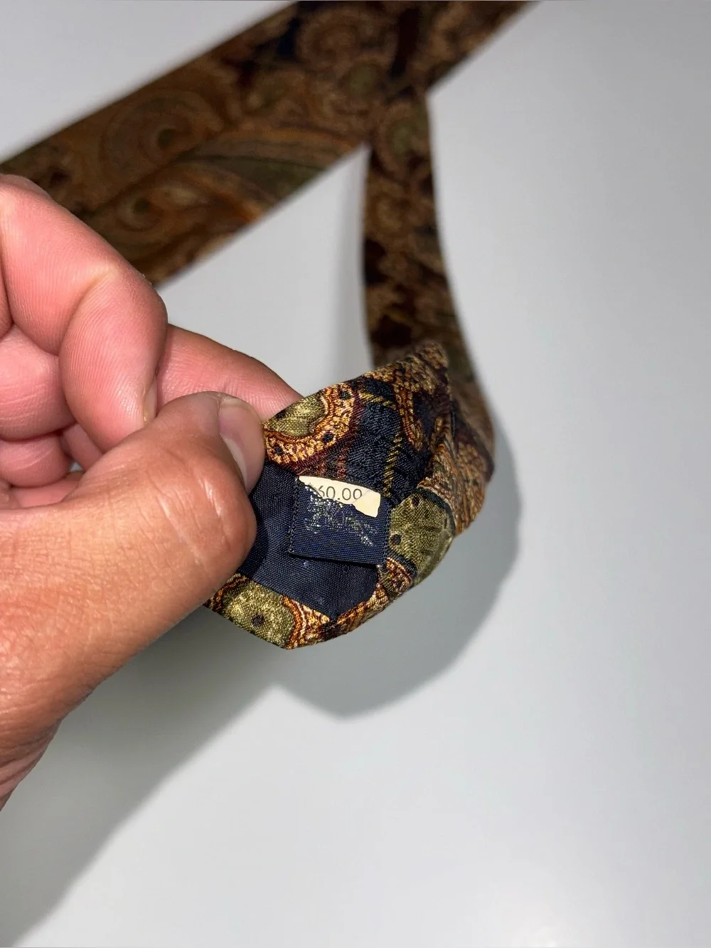 Burberry of London Plaid & Floral Pattern Mens 100% Silk Tie 56’ Made In USA